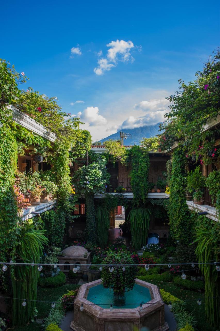 Hotel Genessis Antigua Exterior photo